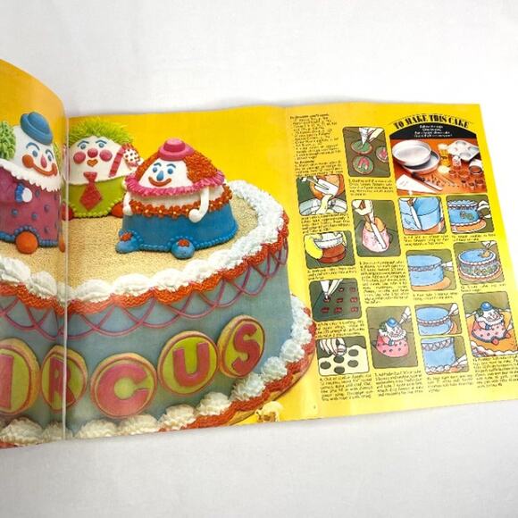 Wilton Year Book 1979 Cake Decorating Magazine - Picture 9 of 10